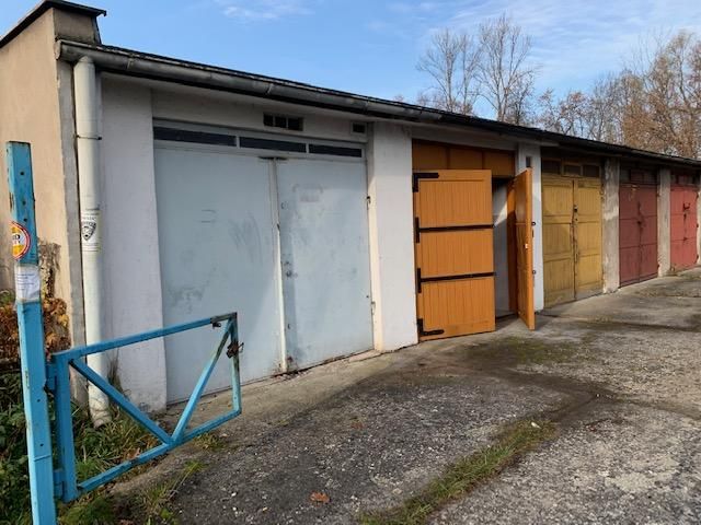 Garaż/miejsce parkingowe Kraków Nowa Huta, ul. Ujastek Mogilski