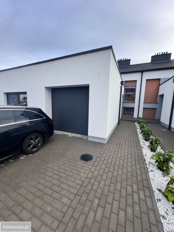 dom szeregowy, 4 pokoje Luboń, ul. Cyklamenowa