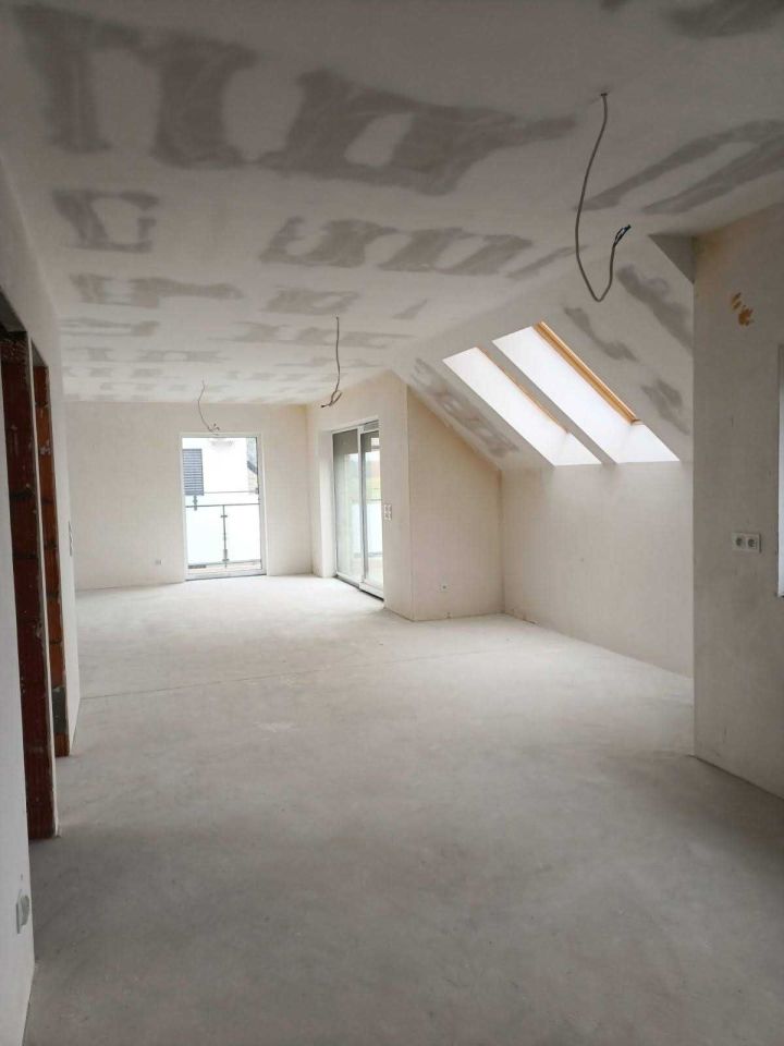 Mieszkanie 4-pokojowe Chrząstowice, ul. Dworcowa. Zdjęcie 1