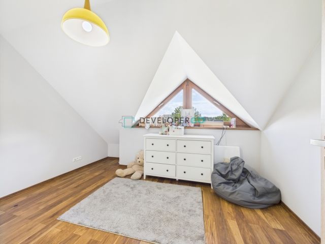 dom wolnostojący, 5 pokoi Zwierki. Zdjęcie 13