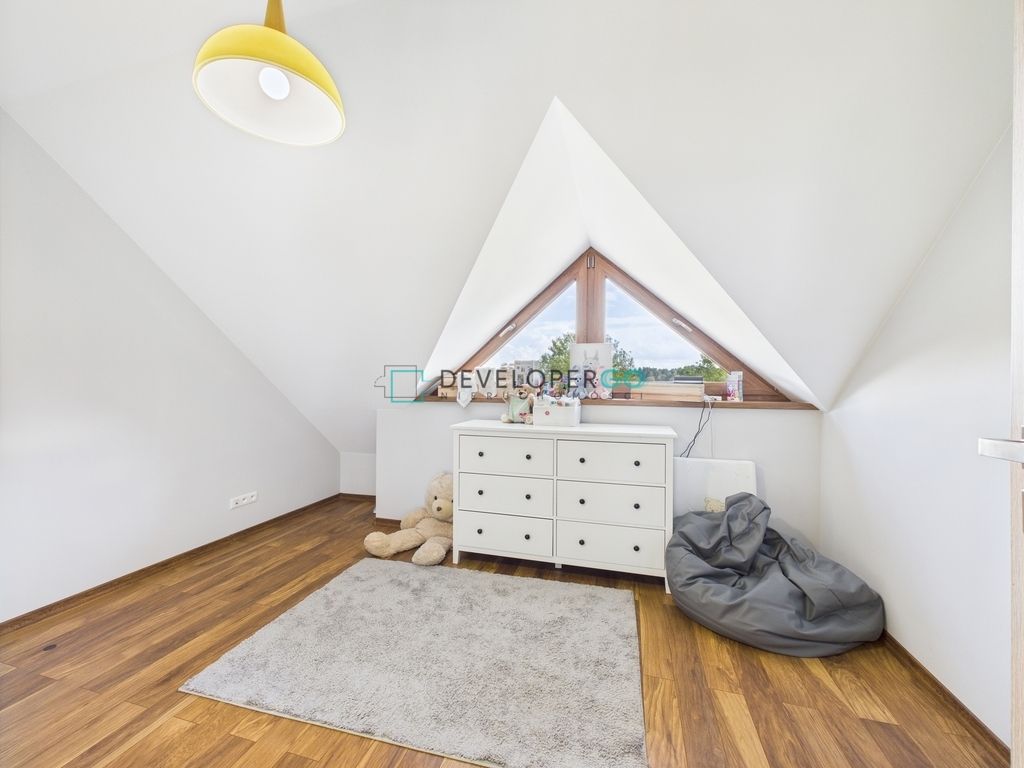 dom wolnostojący, 5 pokoi Zwierki. Zdjęcie 13