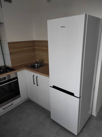 Mieszkanie 1-pokojowe Jastrzębie-Zdrój, ul. Kaszubska. Zdjęcie 1