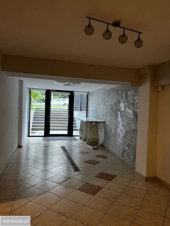 bliźniak, 9 pokoi Bolesławiec. Zdjęcie 19