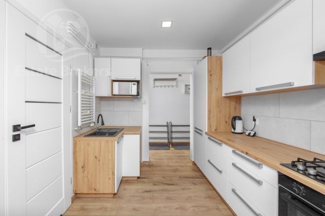 Mieszkanie 4-pokojowe Wrocław Śródmieście, ul. Słowiańska. Zdjęcie 1