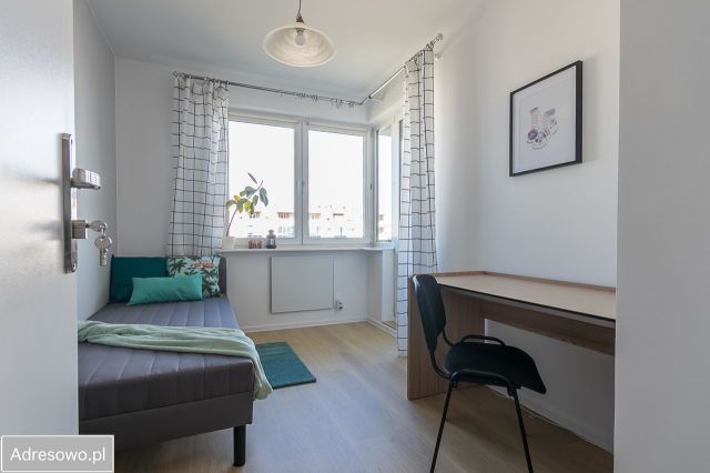 Pokój Warszawa Kabaty, ul. Wąwozowa. Zdjęcie 1
