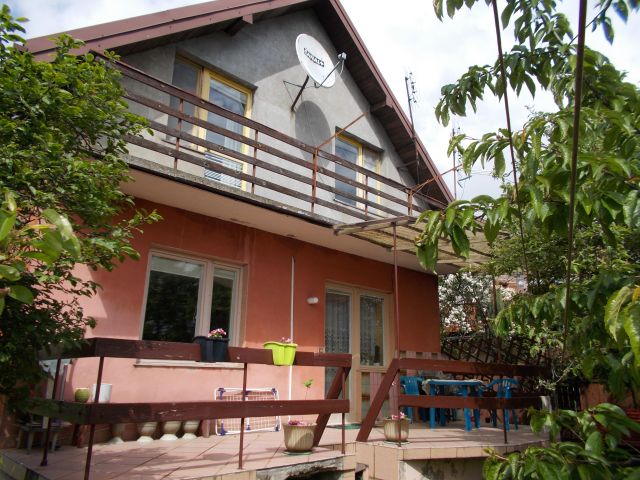 dom wolnostojący, 6 pokoi Ozorków, ul. gen. Władysława Sikorskiego. Zdjęcie 1
