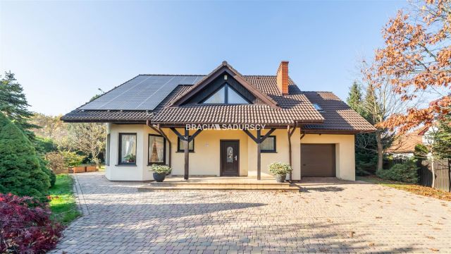 dom wolnostojący, 6 pokoi Węgrzce Wielkie. Zdjęcie 1