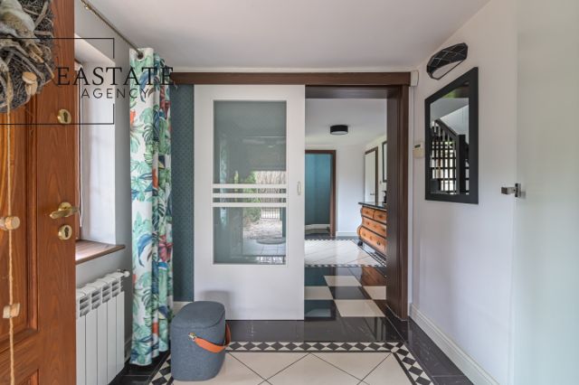 dom wolnostojący, 5 pokoi Reda. Zdjęcie 16