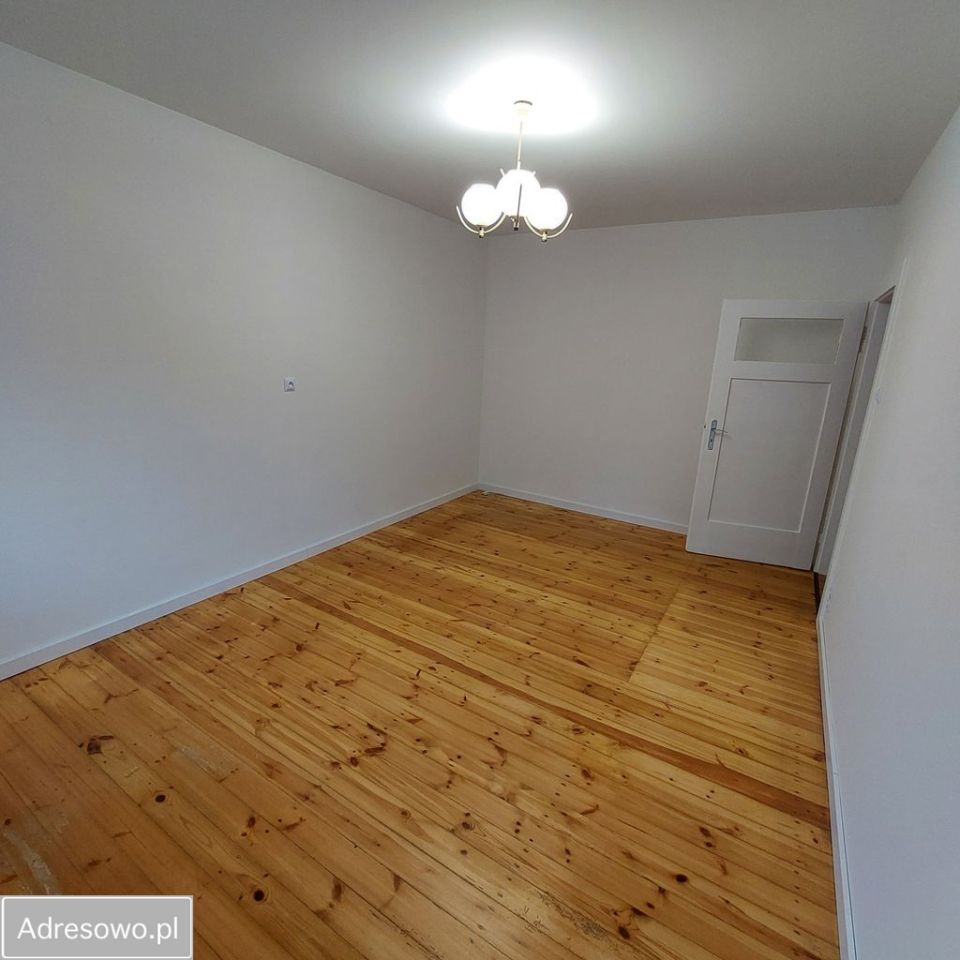 Mieszkanie 3-pokojowe Żagań, ul. Asnyka. Zdjęcie 9