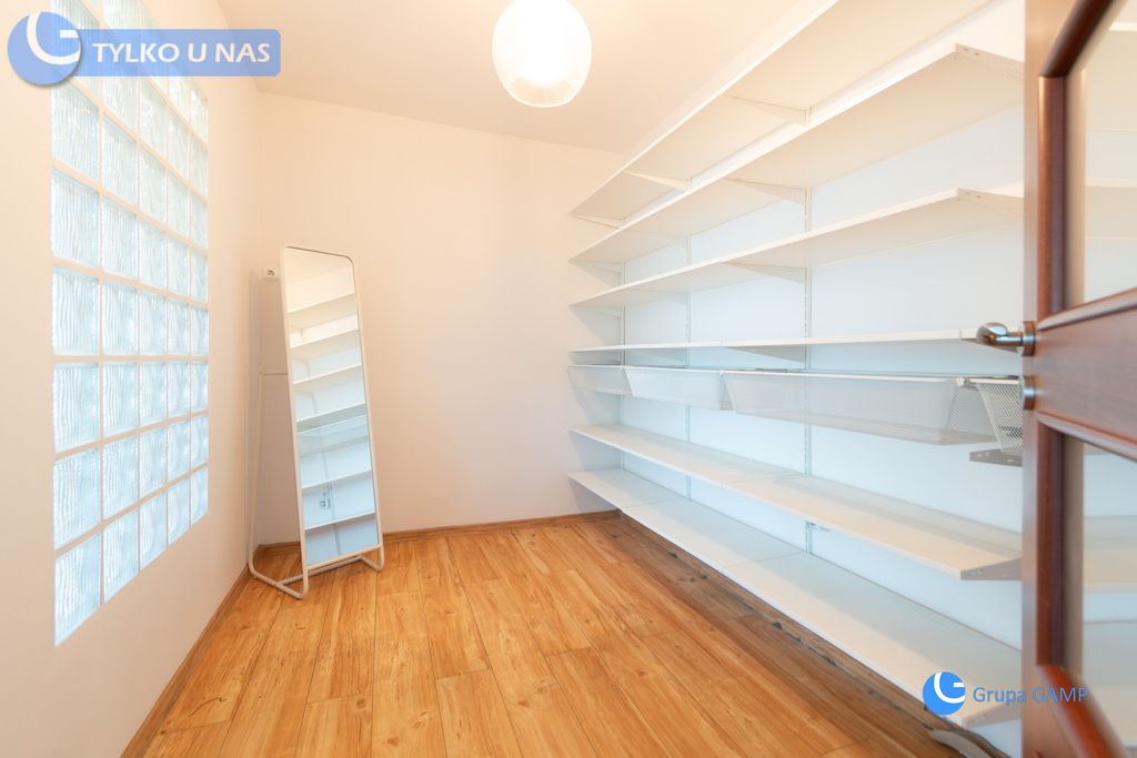 Mieszkanie 4-pokojowe Kraków Czyżyny, os. Dywizjonu 303. Zdjęcie 6