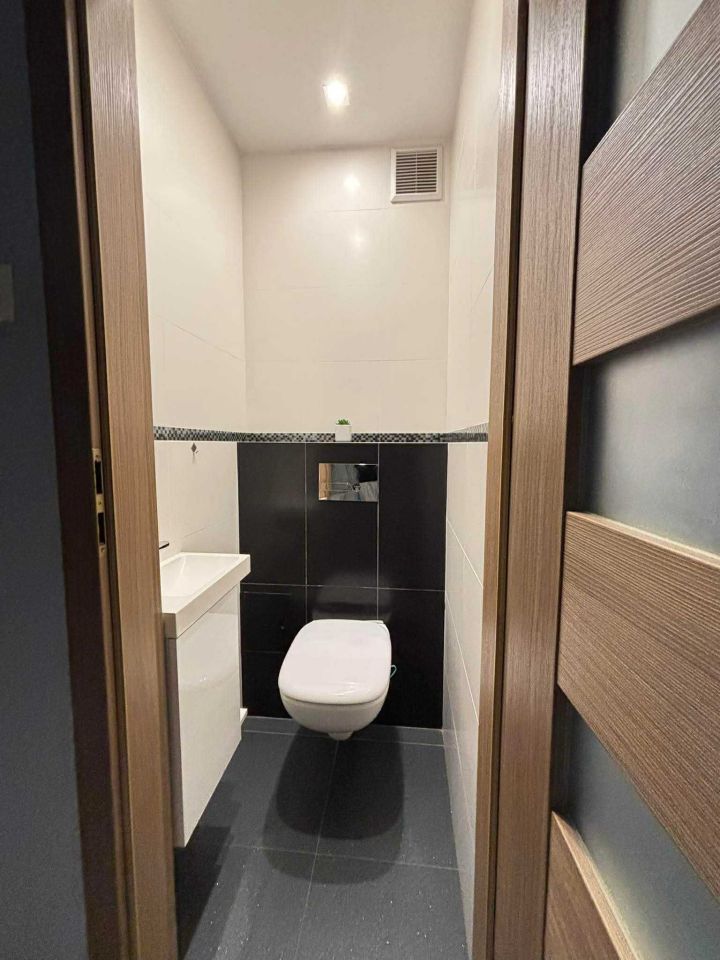 Mieszkanie 3-pokojowe Karczew. Zdjęcie 4