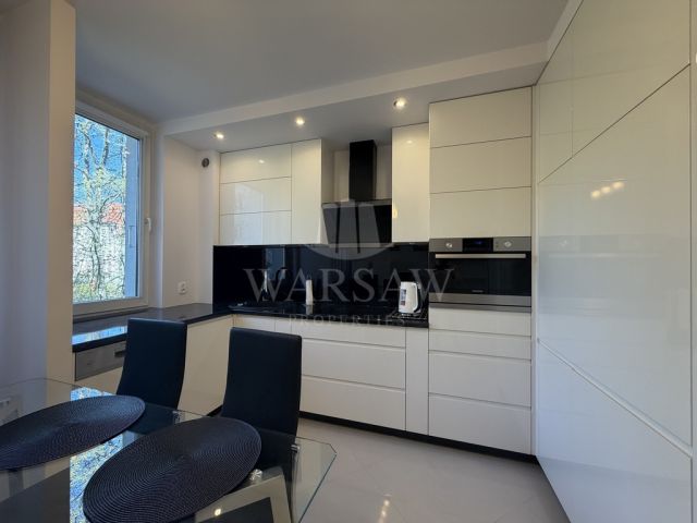 Mieszkanie 3-pokojowe Warszawa Śródmieście, ul. Czerniakowska. Zdjęcie 13