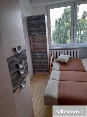 Mieszkanie 3-pokojowe Tarnobrzeg Serbinów, ul. Marii Dąbrowskiej. Zdjęcie 1