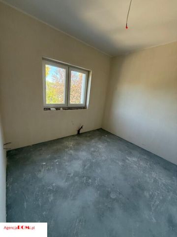 dom szeregowy, 4 pokoje Błonie. Zdjęcie 3