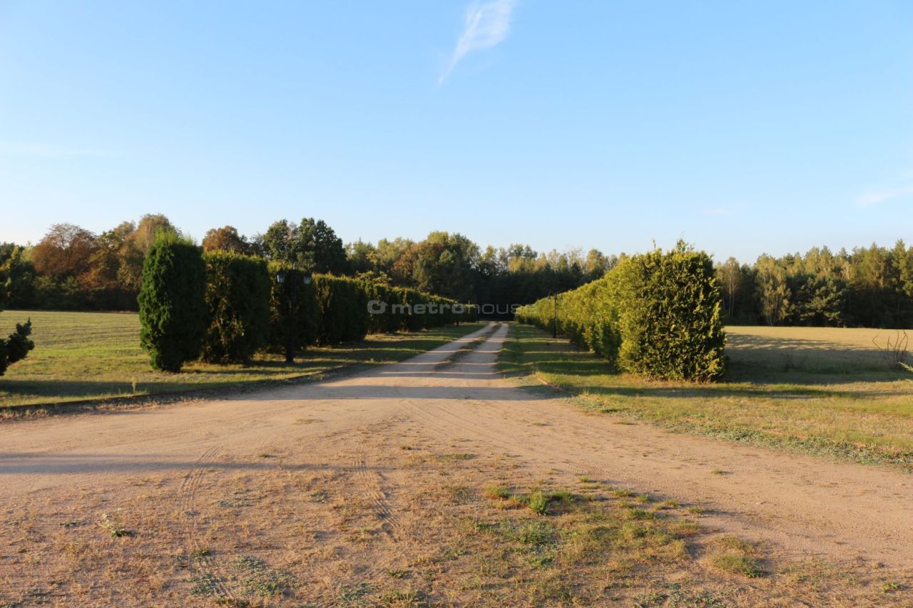 dom wolnostojący, 12 pokoi Przepitki. Zdjęcie 30