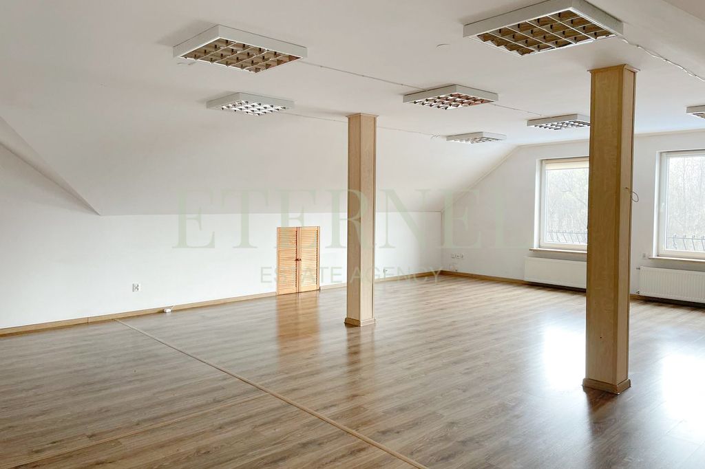 Biuro Kraków Łagiewniki-Borek Fałęcki, ul. Strumienna. Zdjęcie 2