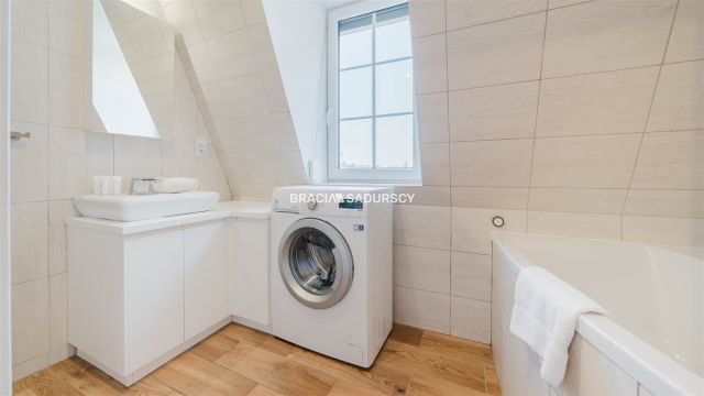 Mieszkanie 3-pokojowe Kraków Stare Miasto, ul. Radziwiłłowska. Zdjęcie 23