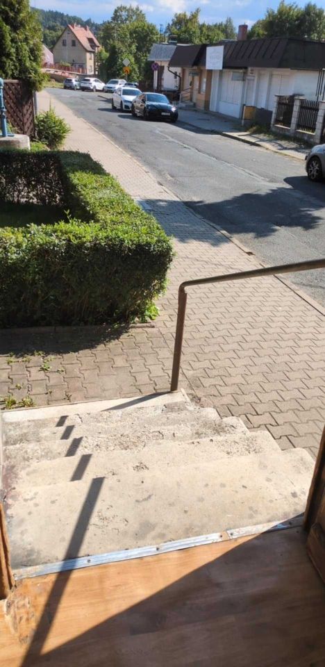 Mieszkanie 1-pokojowe Jelenia Góra Zabobrze, ul. Ignacego Paderewskiego. Zdjęcie 2