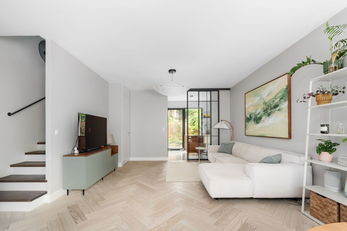 dom szeregowy, 5 pokoi Józefów, ul. Generała Sikorskiego. Zdjęcie 2