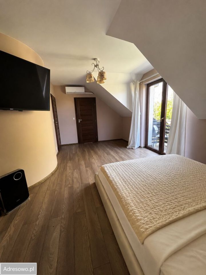 dom wolnostojący, 10 pokoi Czechowice-Dziedzice, ul. Słowicza. Zdjęcie 17