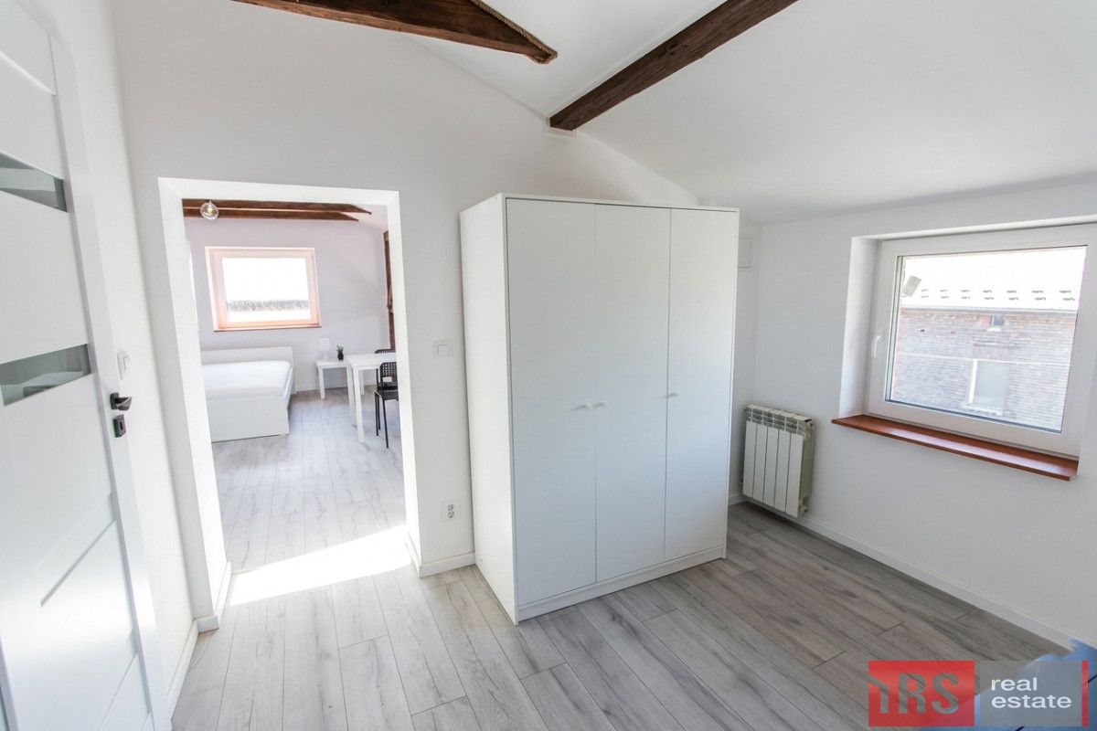 kamienica, 9 pokoi Świętochłowice, ul. Szkolna. Zdjęcie 17