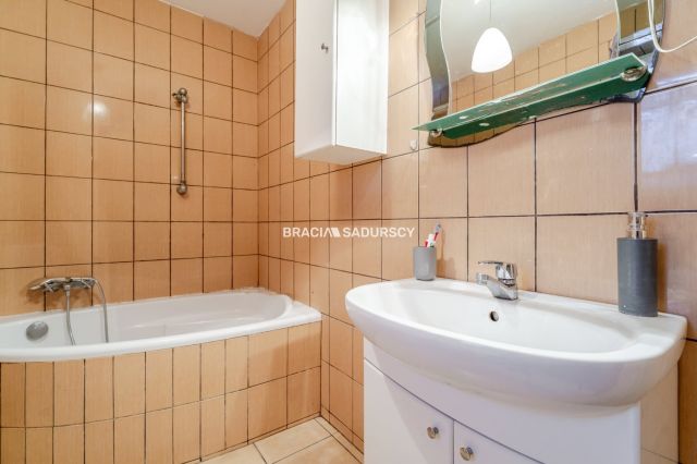 dom wolnostojący, 5 pokoi Kłokoczyn, ul. Wesoła. Zdjęcie 26