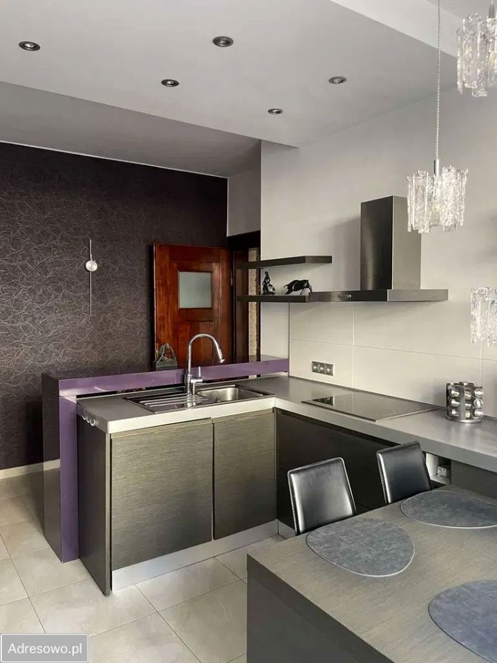 Mieszkanie 4-pokojowe Katowice Śródmieście, ul. Józefa Lompy. Zdjęcie 3