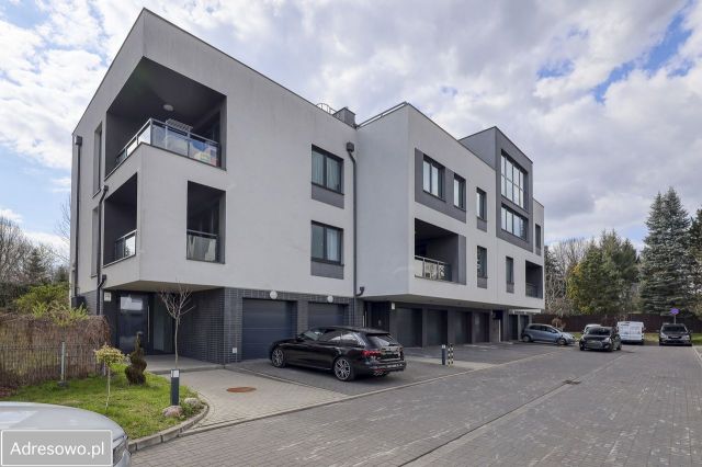 Mieszkanie 4-pokojowe Józefosław, ul. Osiedlowa. Zdjęcie 1