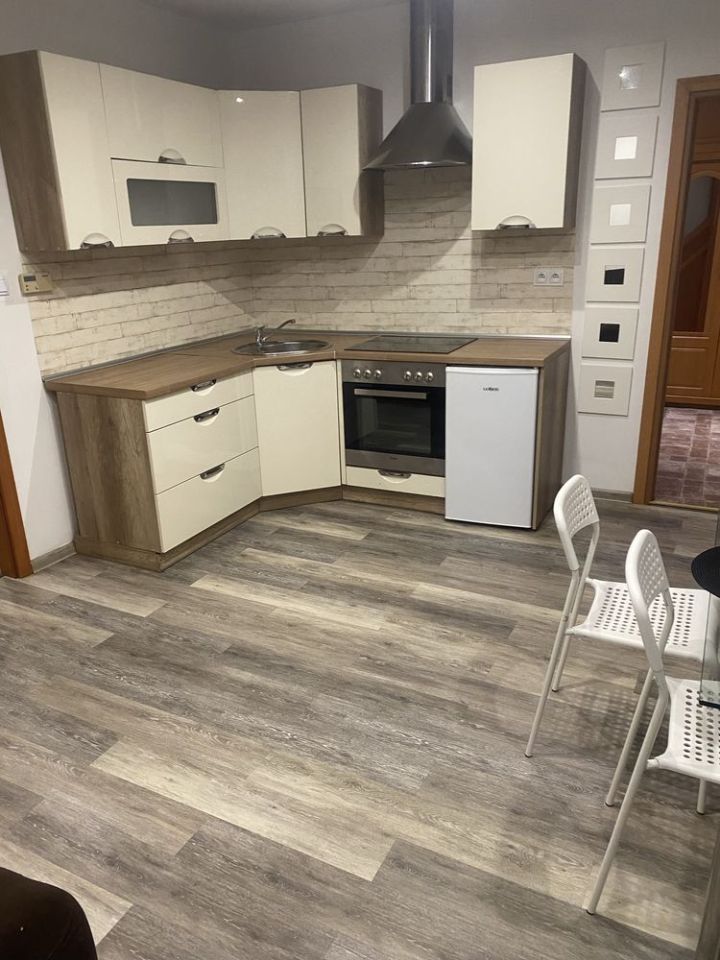 Mieszkanie 2-pokojowe Jelenia Góra Centrum, ul. Stefana Okrzei. Zdjęcie 4