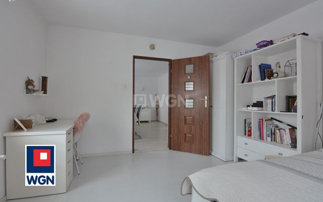 dom wolnostojący, 7 pokoi Chruściel. Zdjęcie 5