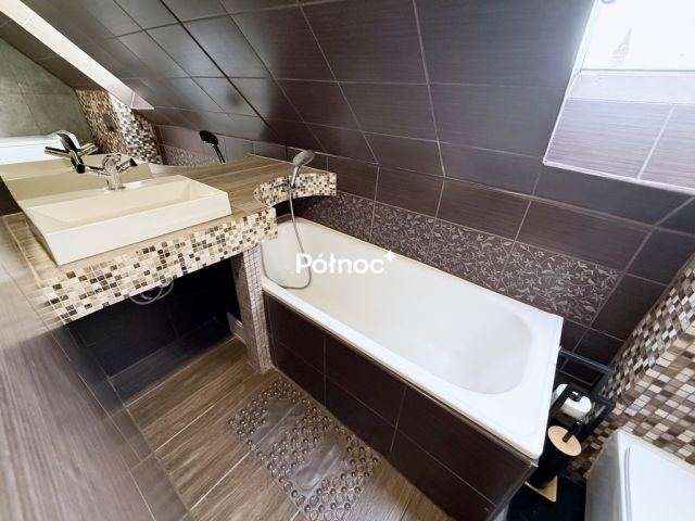 Mieszkanie 3-pokojowe Legnica. Zdjęcie 18