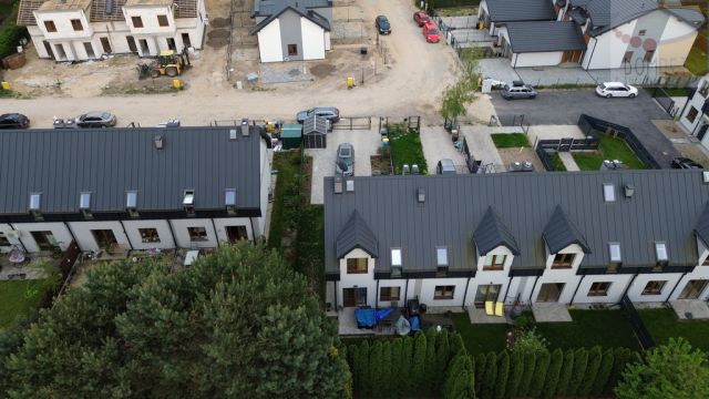 dom szeregowy, 5 pokoi Grodzisk Mazowiecki. Zdjęcie 23