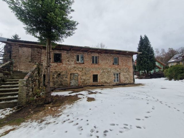 dom wolnostojący, 5 pokoi Jelenia Góra Jagniątków, ul. Myśliwska. Zdjęcie 1