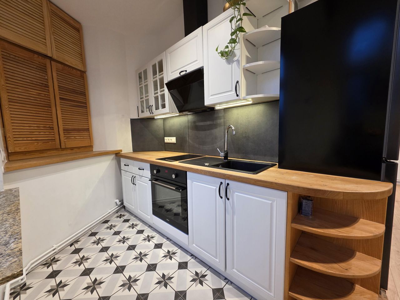 Mieszkanie 4-pokojowe Szczecin Śródmieście, ul. Emilii Plater. Zdjęcie 3