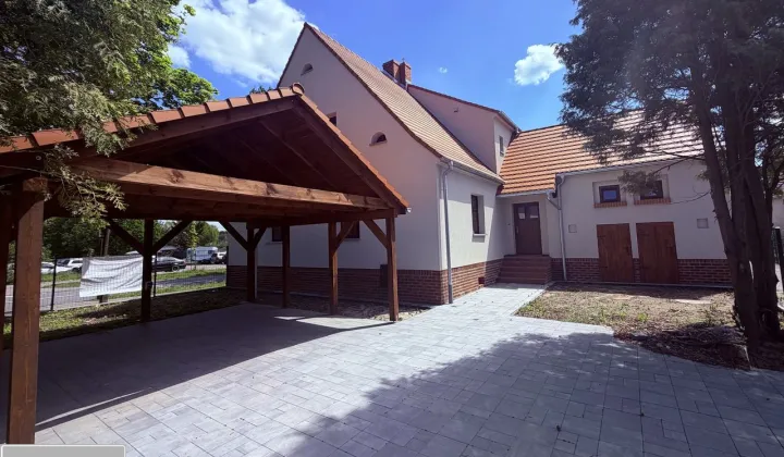 bliźniak, 5 pokoi Katowice Giszowiec, ul. Kosmiczna
