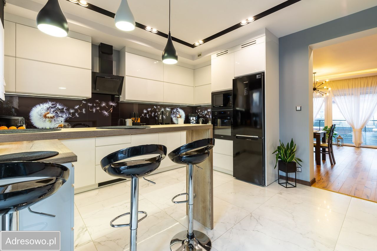 dom szeregowy, 6 pokoi Tomaszów Mazowiecki, ul. Cegielniana. Zdjęcie 3