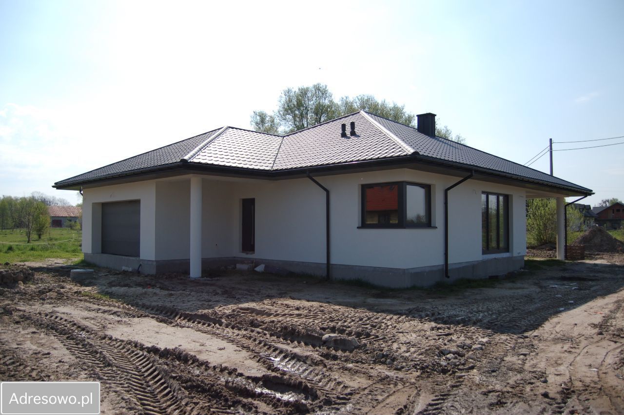 dom wolnostojący, 5 pokoi Jaktorów-Kolonia, ul. gen. Skokowskiego. Zdjęcie 1