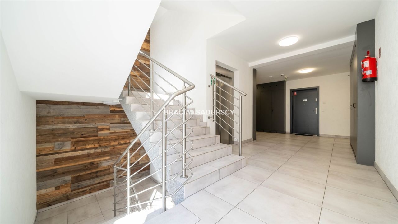 Mieszkanie 3-pokojowe Czarnochowice. Zdjęcie 17