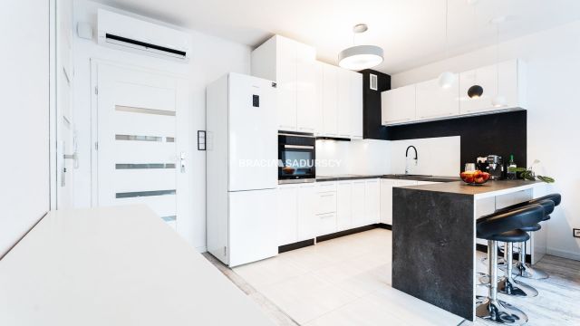 Mieszkanie 3-pokojowe Wieliczka, ul. Zbożowa. Zdjęcie 7