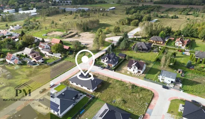 dom wolnostojący, 5 pokoi Bobolice, ul. Kwiatów Polnych