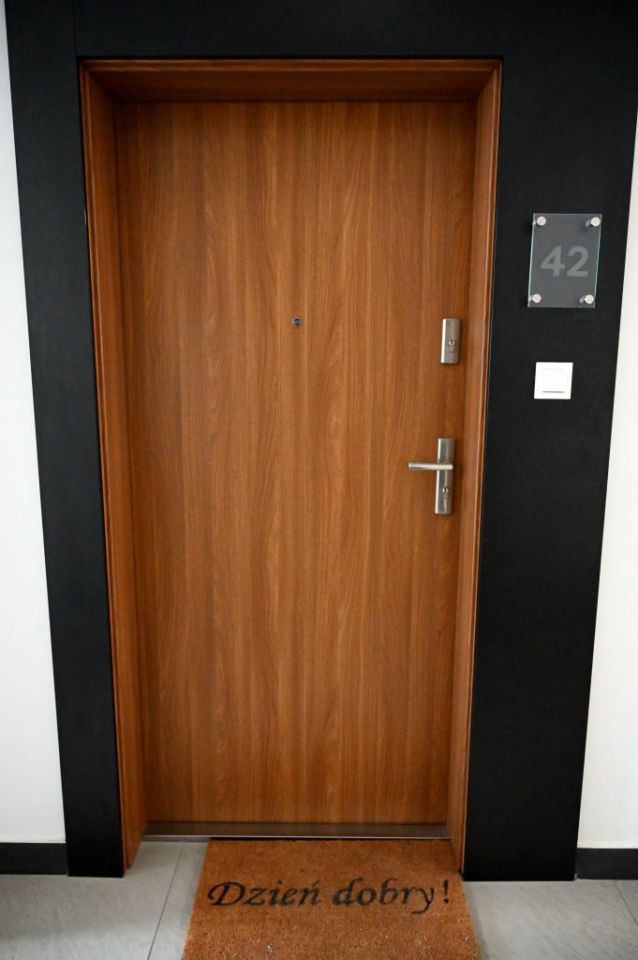 Mieszkanie 2-pokojowe Niemce Leonów, ul. Leonów. Zdjęcie 1