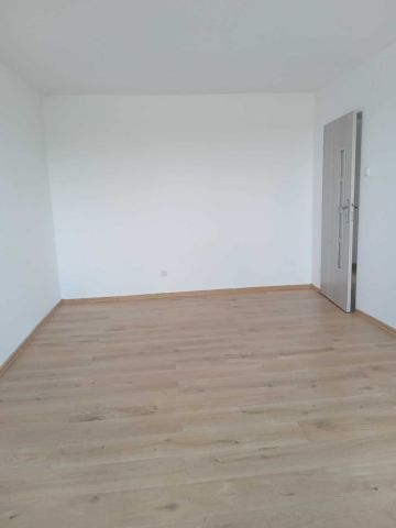 Mieszkanie 3-pokojowe Dęblin Lotnisko. Zdjęcie 1