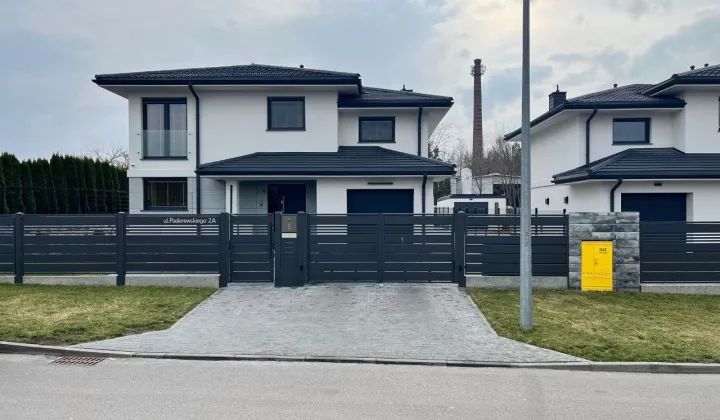 dom wolnostojący, 5 pokoi Krasnystaw