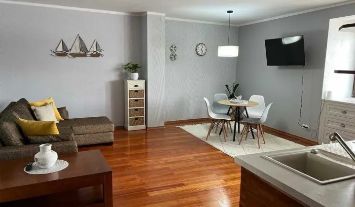 Mieszkanie 2-pokojowe Mikołajki, pl. Wolności