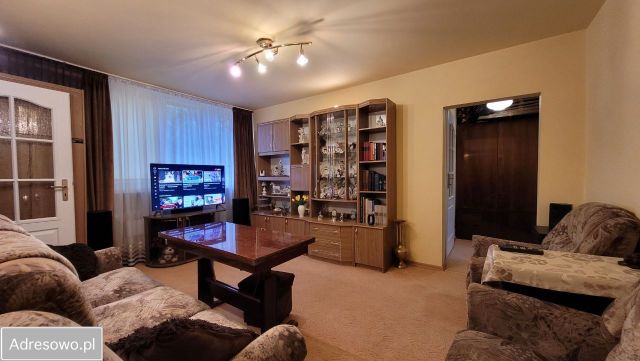 Mieszkanie 3-pokojowe Łódź Dąbrowa, ul. Podhalańska. Zdjęcie 1