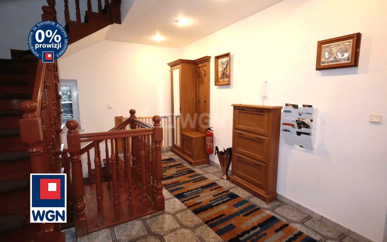 dom wolnostojący, 10 pokoi Budzistowo. Zdjęcie 2