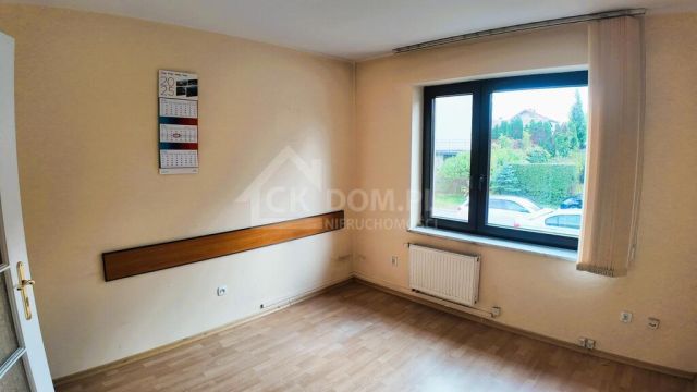 dom wolnostojący, 6 pokoi Kielce Barwinek, ul. Wybraniecka. Zdjęcie 18