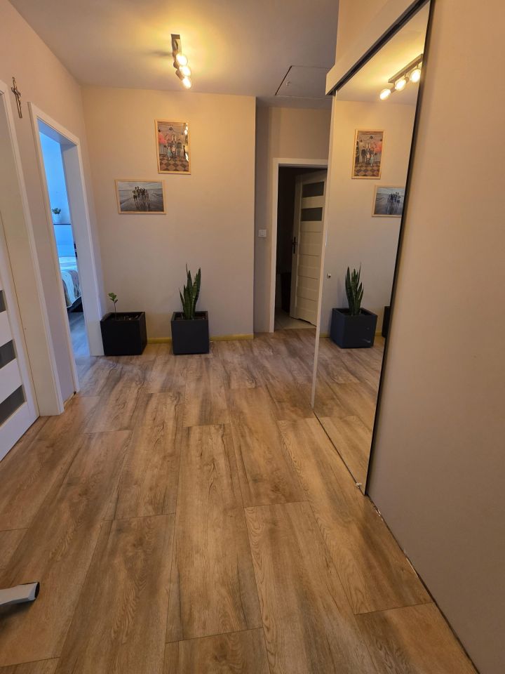 bliźniak, 5 pokoi Kobyłka Mareta, ul. Longinusa. Zdjęcie 2