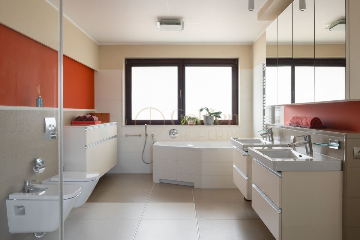 dom wolnostojący, 7 pokoi Straszyn, ul. Jowisza. Zdjęcie 18