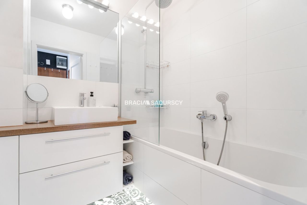 Mieszkanie 3-pokojowe Kraków Swoszowice, ul. Macieja Dębskiego. Zdjęcie 28